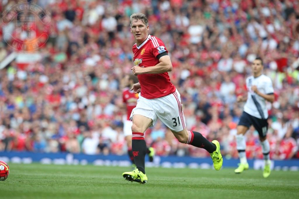 Adidas Manchester United 15 16 Home Kit On Pitch Debut Footy